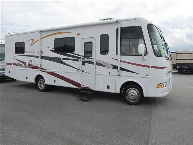 Used 2007 Damon DayBreak 3060 Class A - Gas For Sale